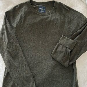 Mens light weight sweater